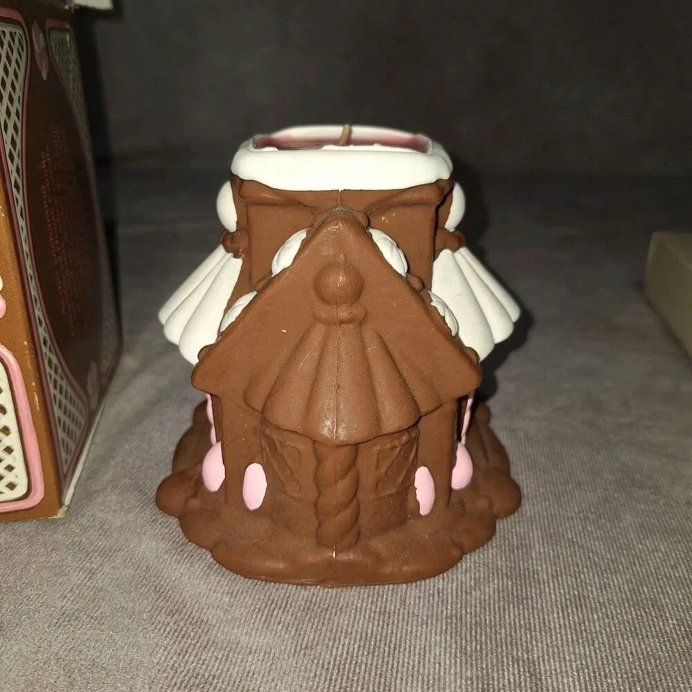 Avon Candy Cane & Holly 2 Bayberry Fragrance Taper Candles & Gingerbread House